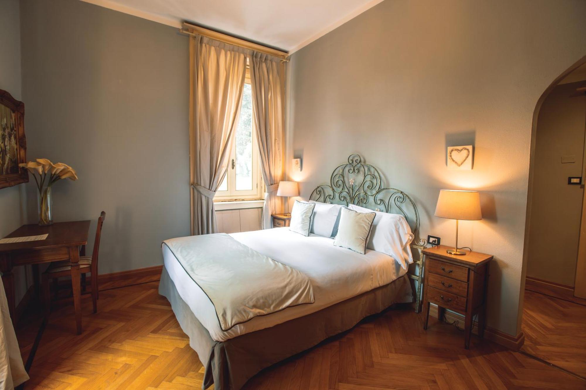 Villa Mimosa Au Lac - Estella Hotels Italia 토스콜라노마데노 외부 사진